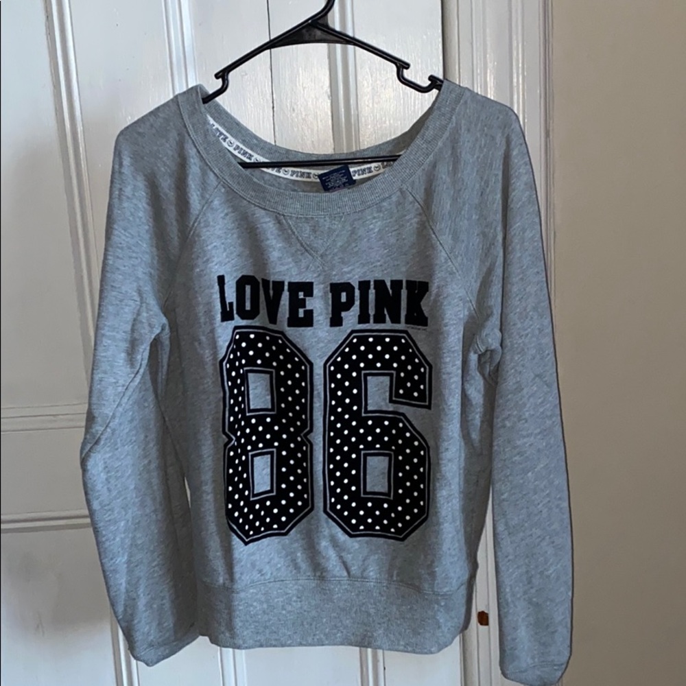 PINK women’s sweatshirt